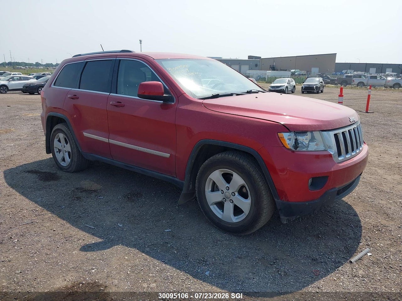 1J4RR4GG8BC543549 · 2011 JEEP GRAND CHEROKEE LAREDO