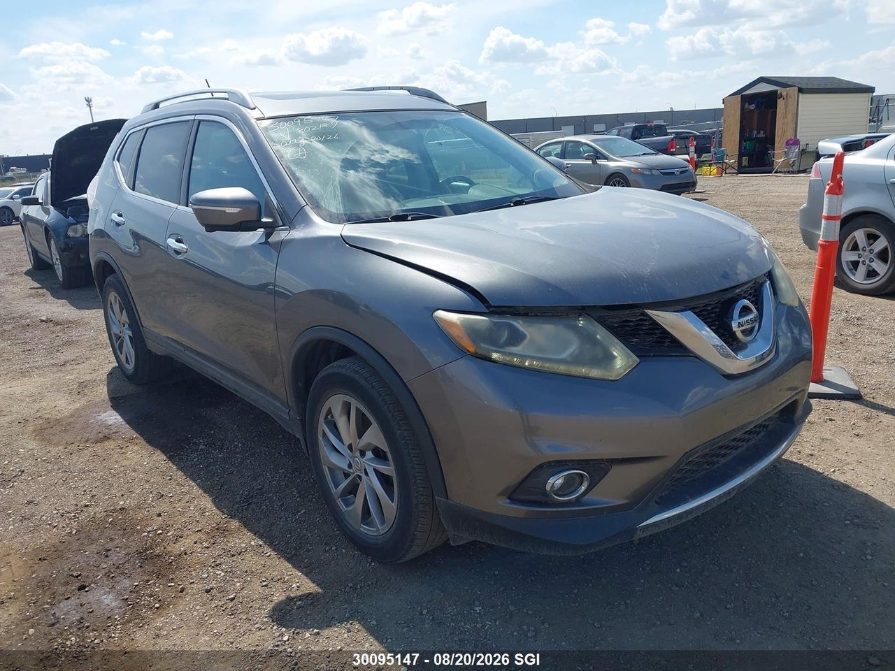 5N1AT2MV1FC802184 · 2015 NISSAN ROGUE S/SL/SV