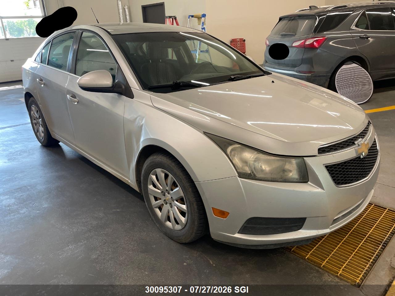 1G1PF5S91B7137568 · 2011 CHEVROLET CRUZE LT