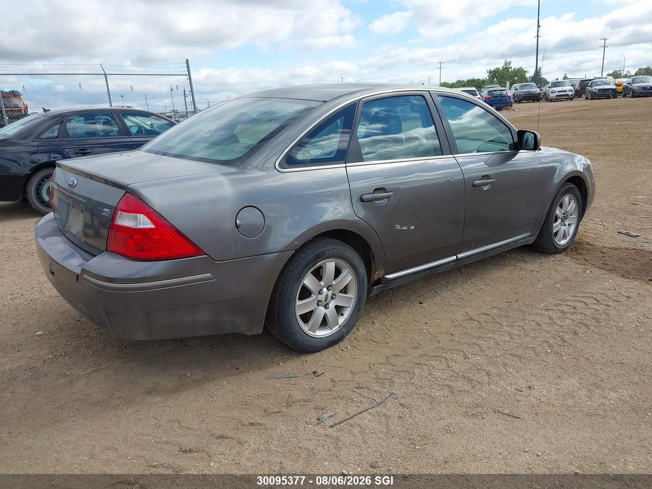 1FAFP24176G167112 · 2006 FORD FIVE HUNDRED SEL · 4/11