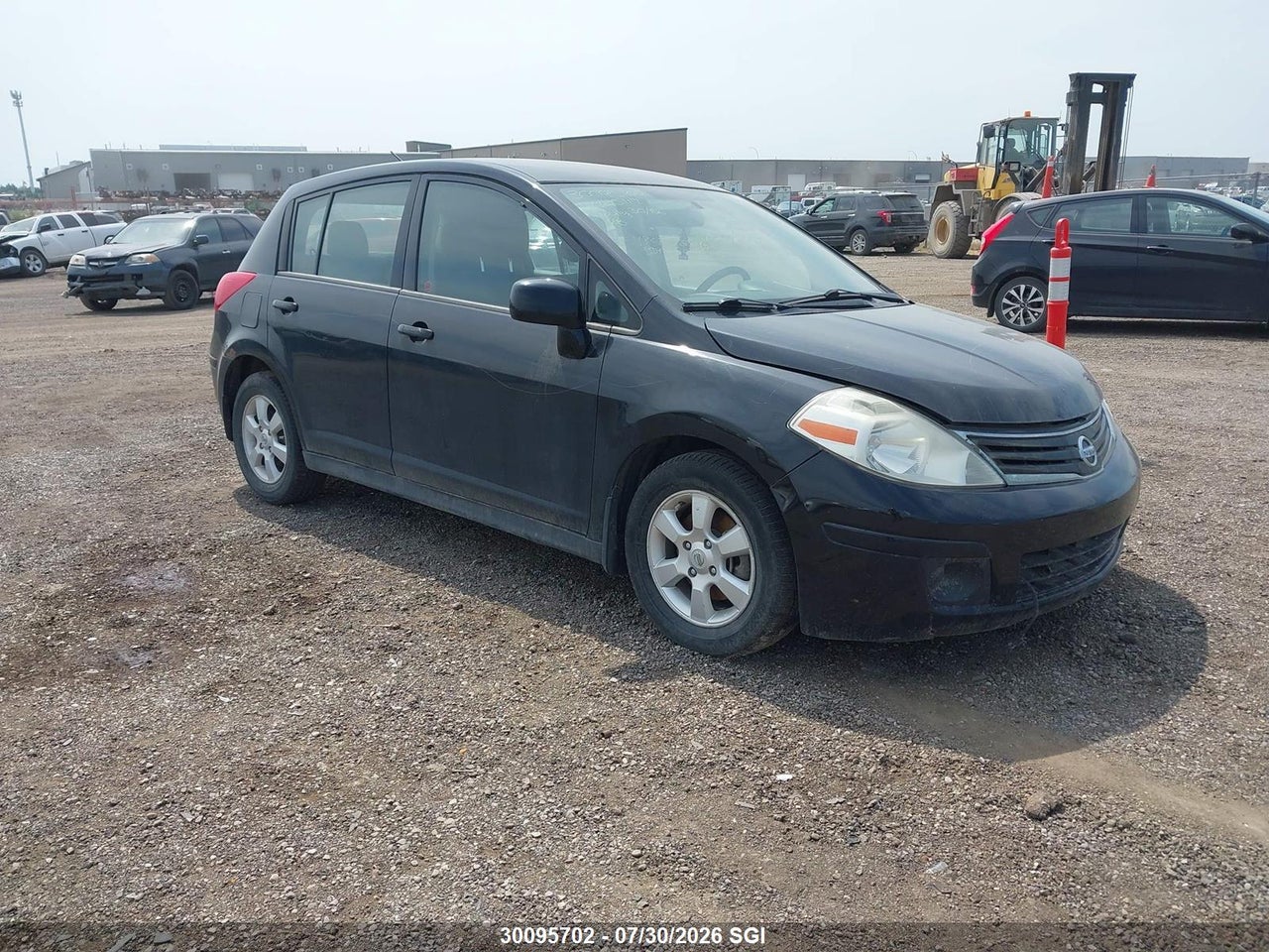 3N1BC1CP0BL485117 · 2011 NISSAN VERSA S/SL