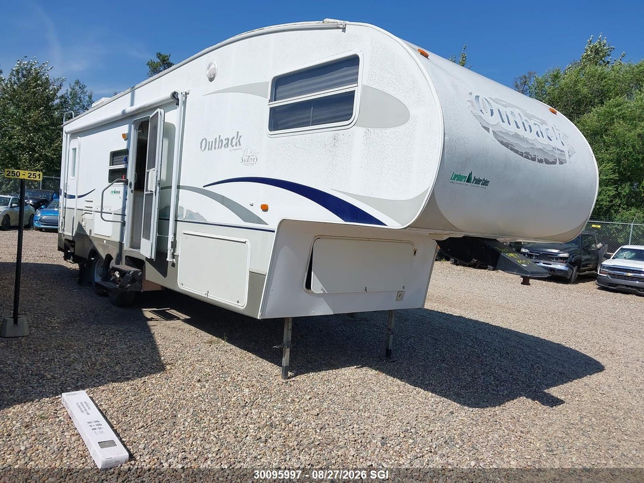 2004 KEYSTONE OUTBACK