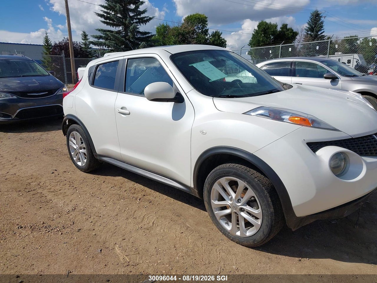 2013 NISSAN JUKE S/SV/SL