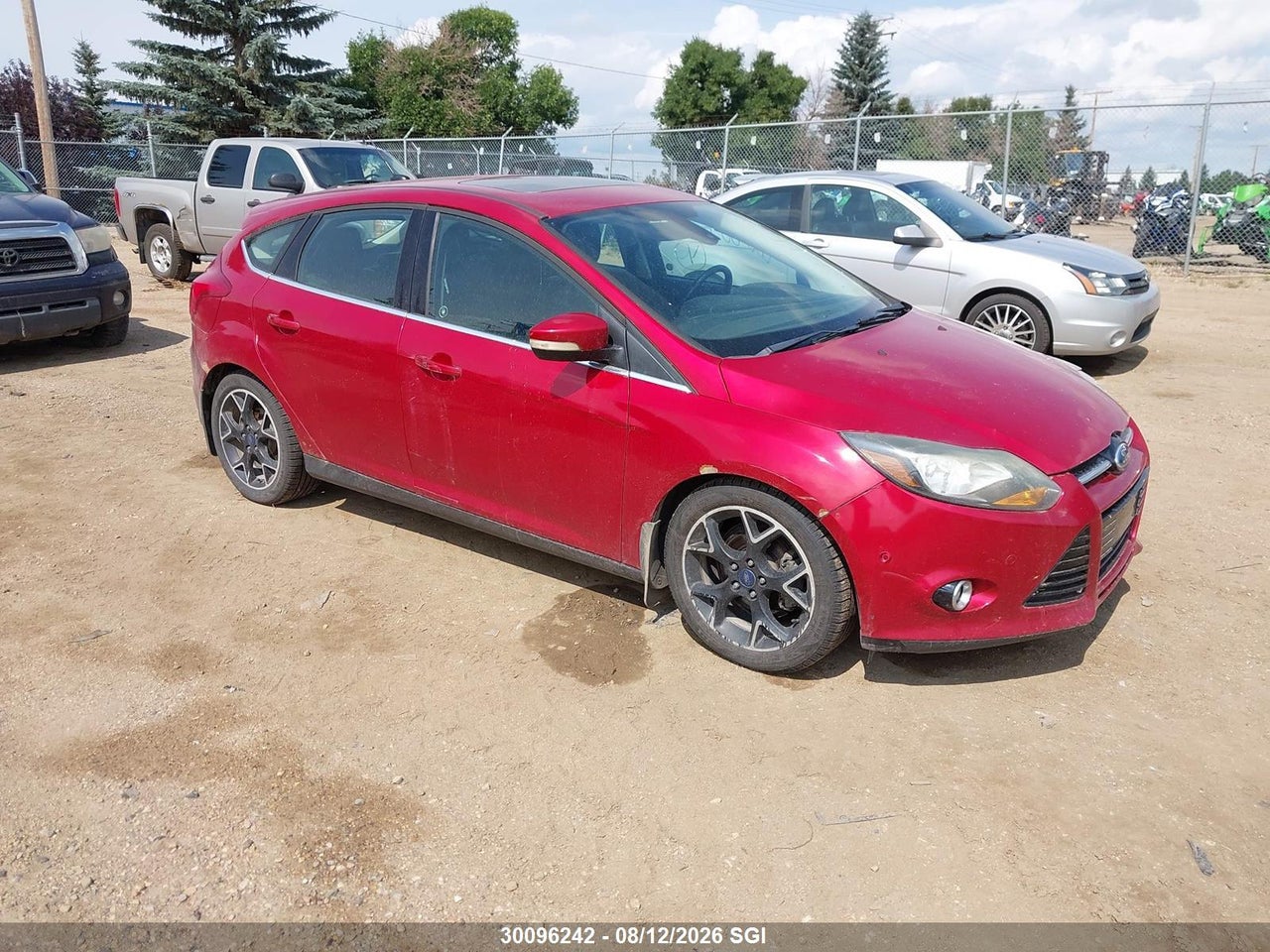 1FAHP3N21CL326165 · 2012 FORD FOCUS TITANIUM