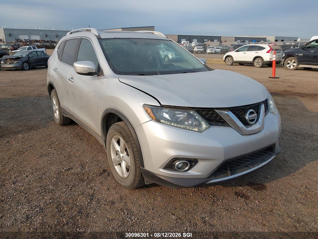 5N1AT2MV5EC820962 · 2014 NISSAN ROGUE S/SL/SV