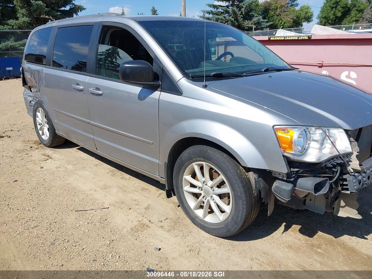 2C4RDGBG9FR721561 · 2015 DODGE GRAND CARAVAN SE