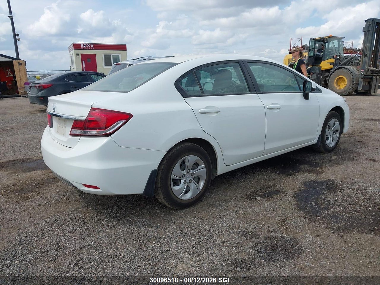 2HGFB2E48DH011665 · 2013 HONDA CIVIC LX · 4/17