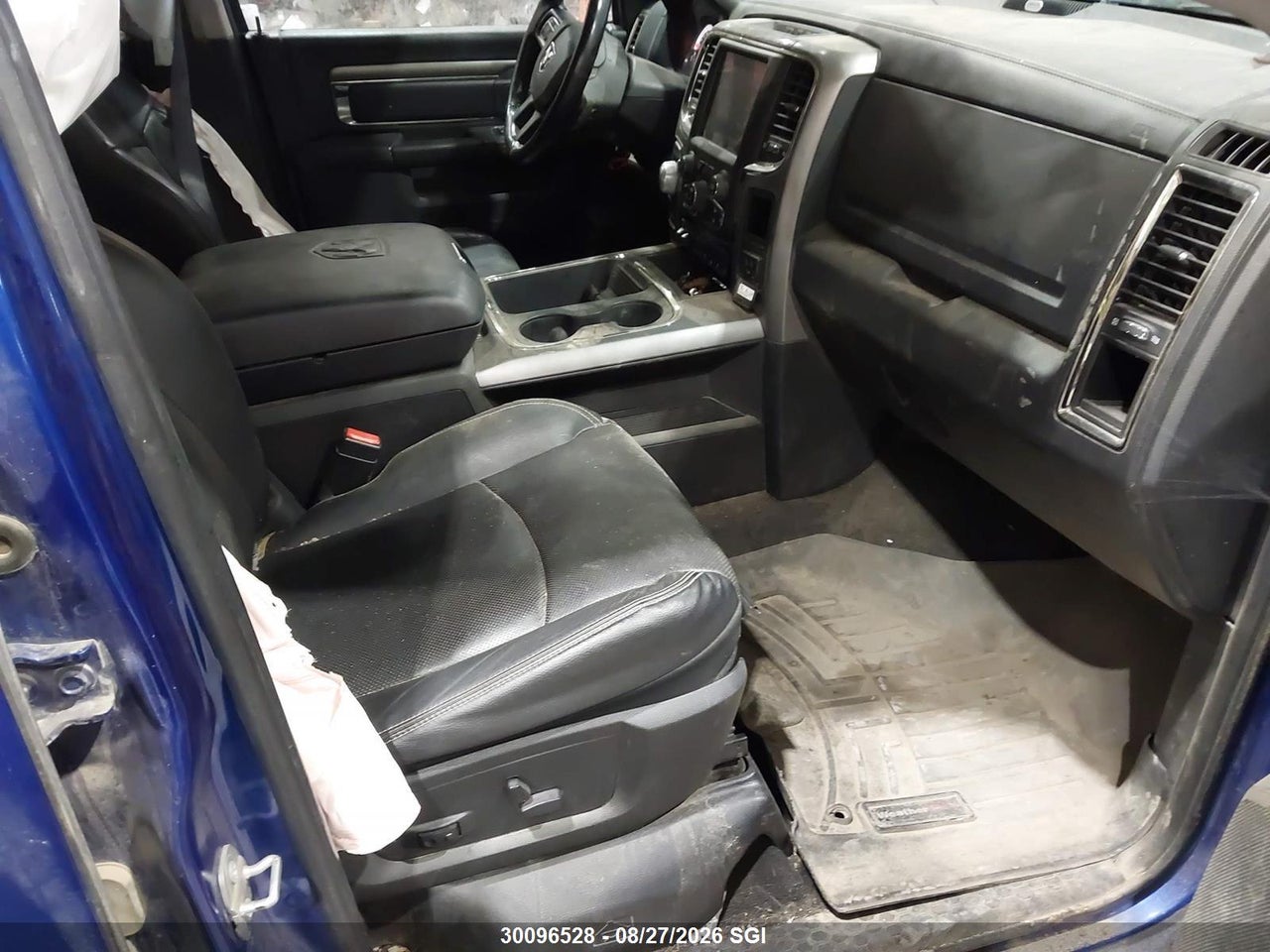 1C6RR7MTXHS543809 · 2017 RAM 1500 SPORT · 5/16