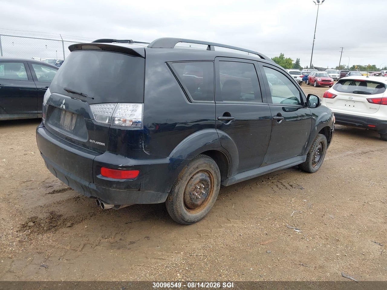 JA4JT3AX5DU606587 · 2013 MITSUBISHI OUTLANDER SE · 4/18
