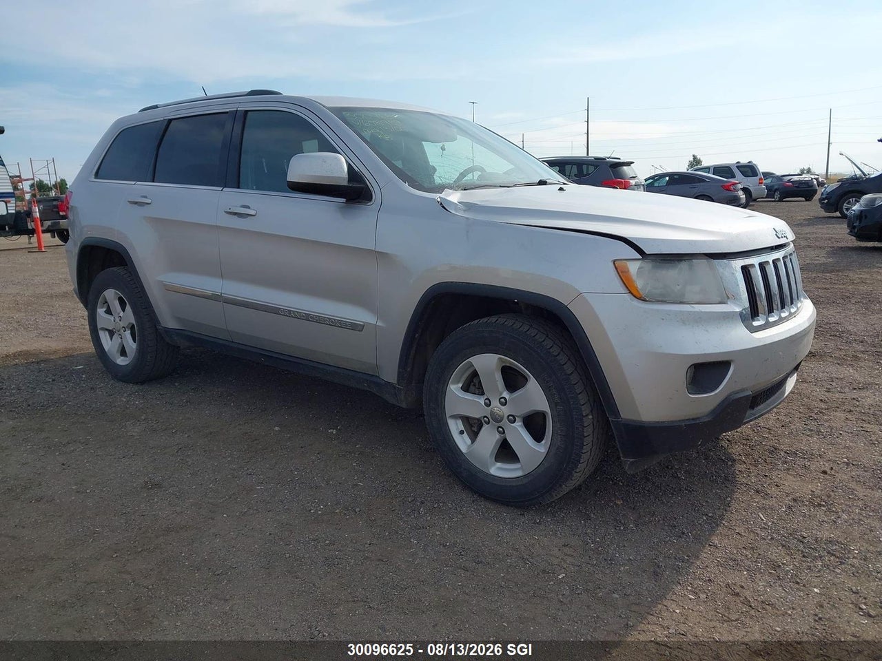 1C4RJFAG5DC608989 · 2013 JEEP GRAND CHEROKEE LAREDO