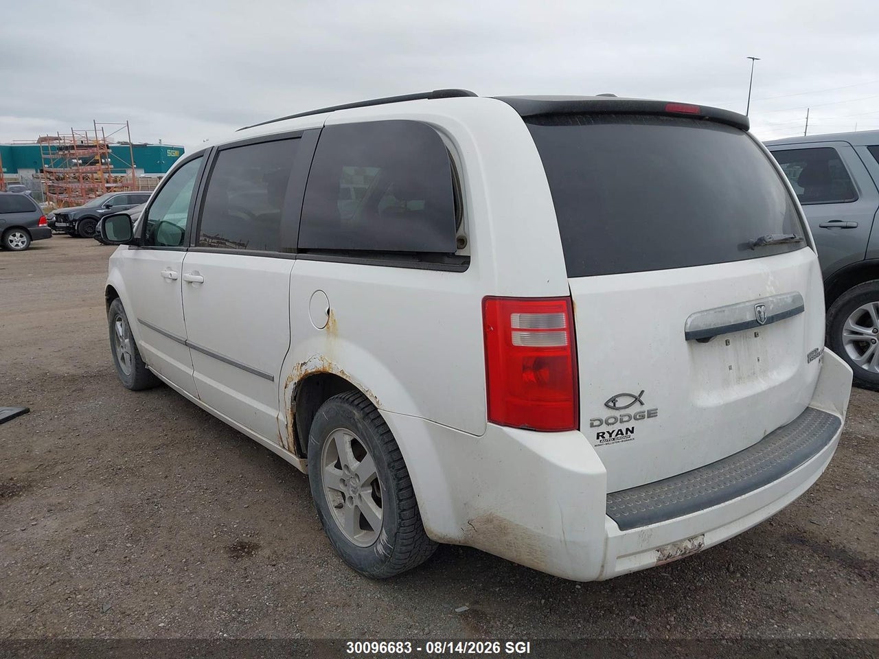 2D4RN5D17AR307345 · 2010 DODGE GRAND CARAVAN SXT · 3/3