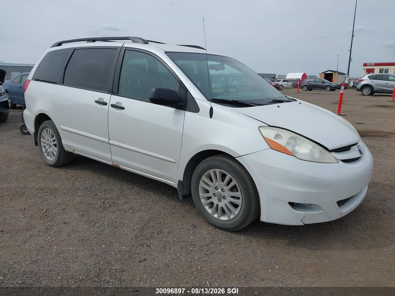 5TDBK29C27S007082 · 2007 TOYOTA SIENNA CE