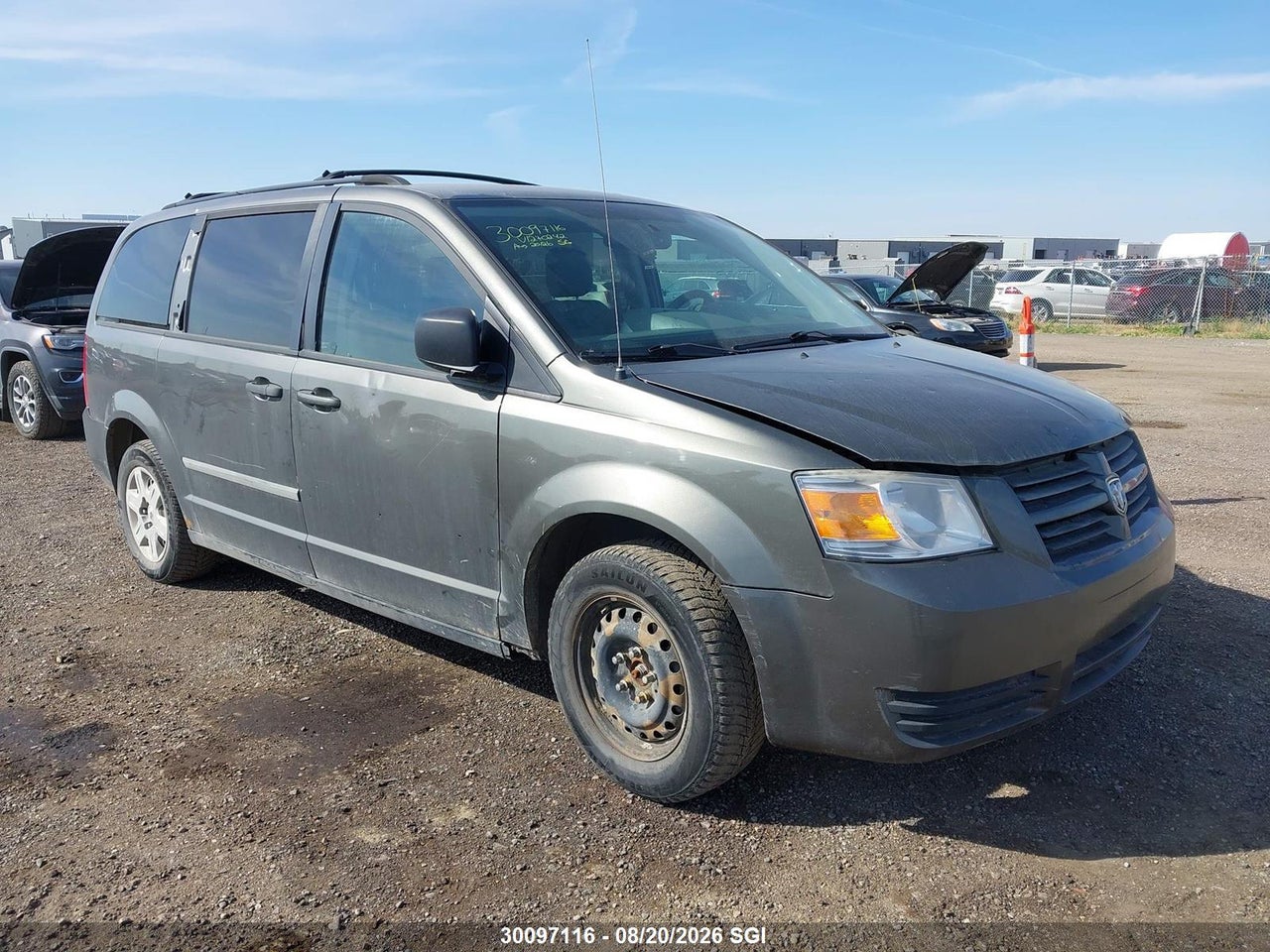 2D4RN4DE1AR270242 · 2010 DODGE GRAND CARAVAN SE