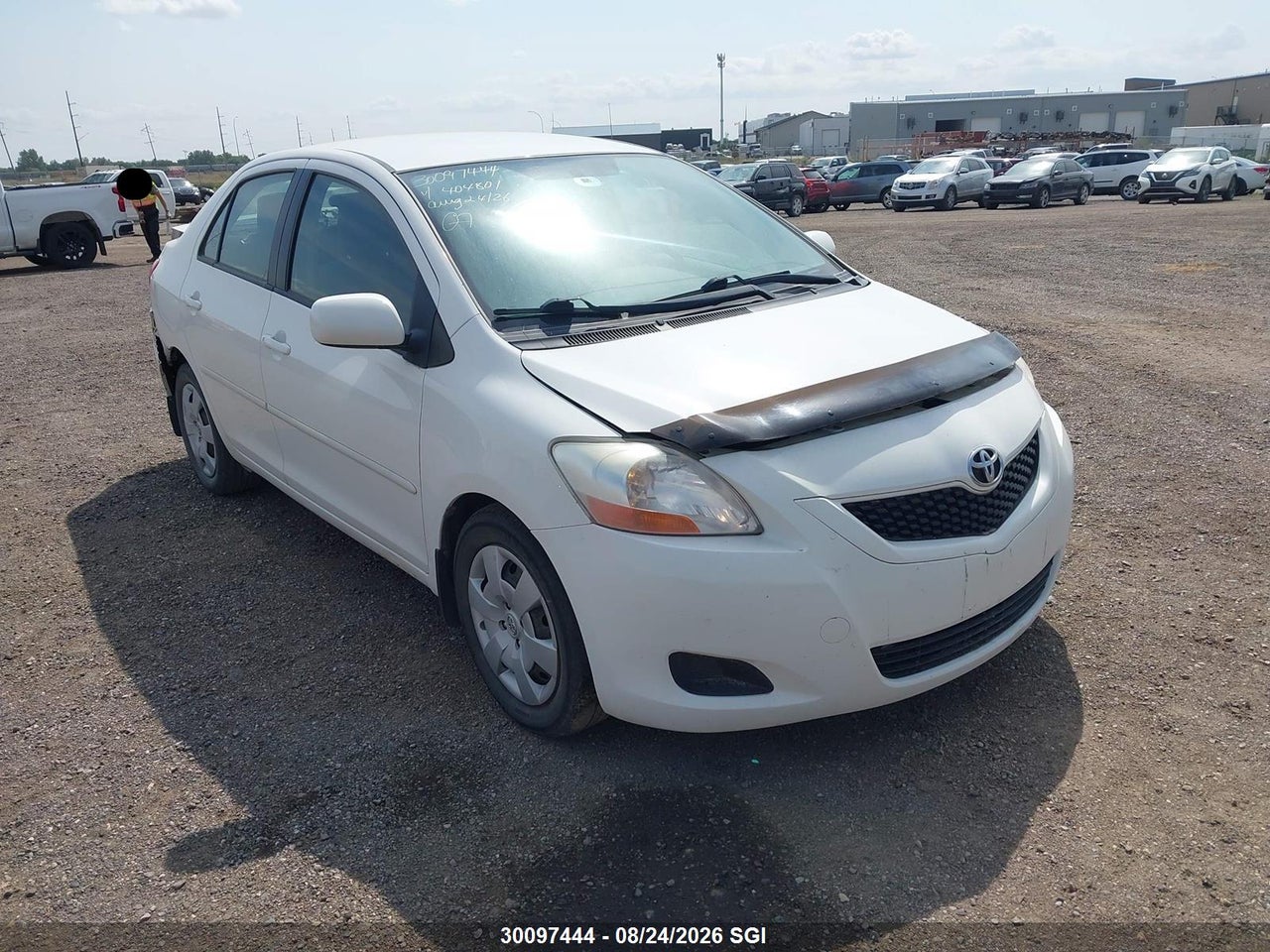 JTDBT4K39B1404801 · 2011 TOYOTA YARIS
