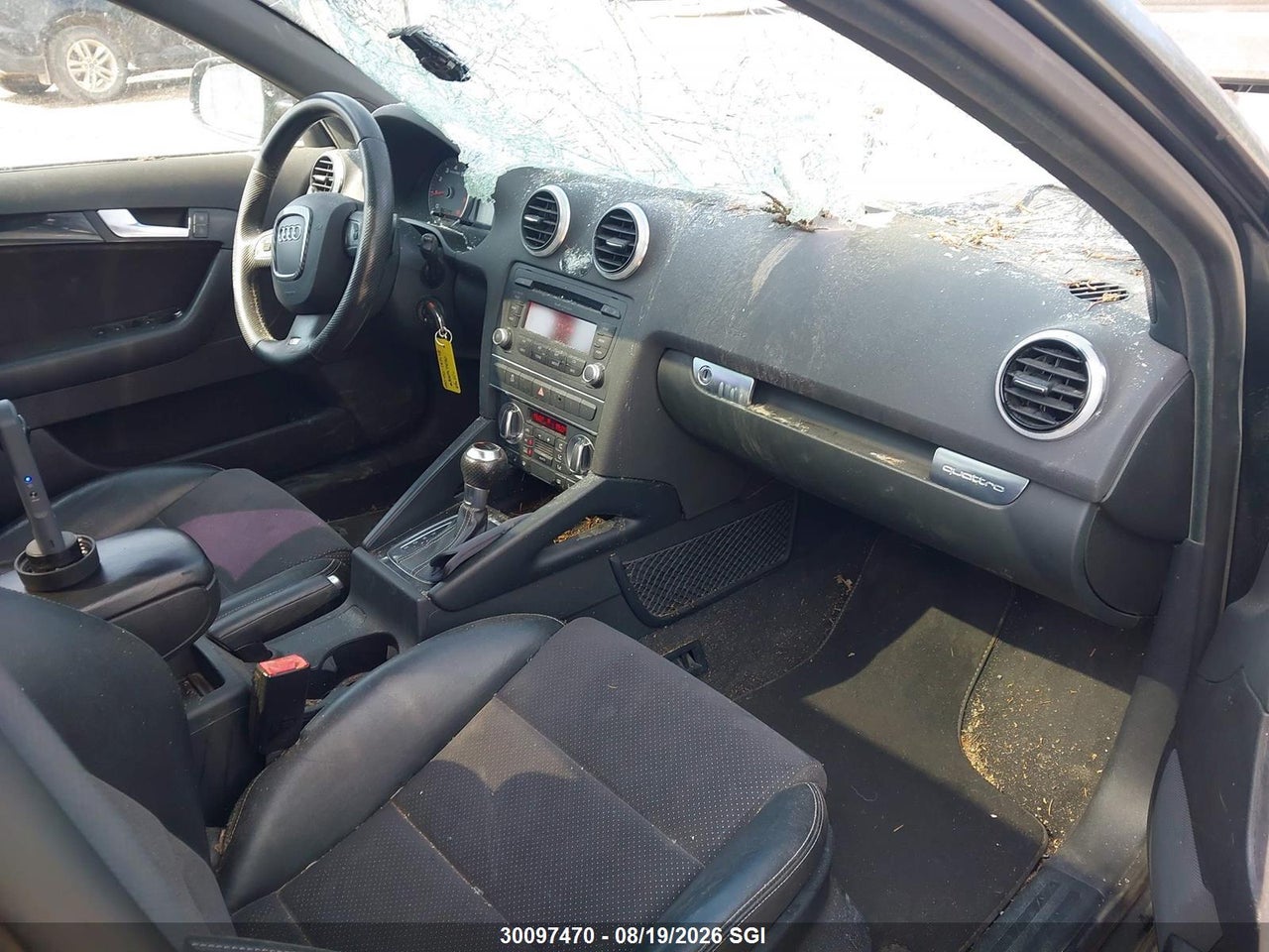 WAUDFCFMXDA025285 · 2013 AUDI A3 PREMIUM · 5/16