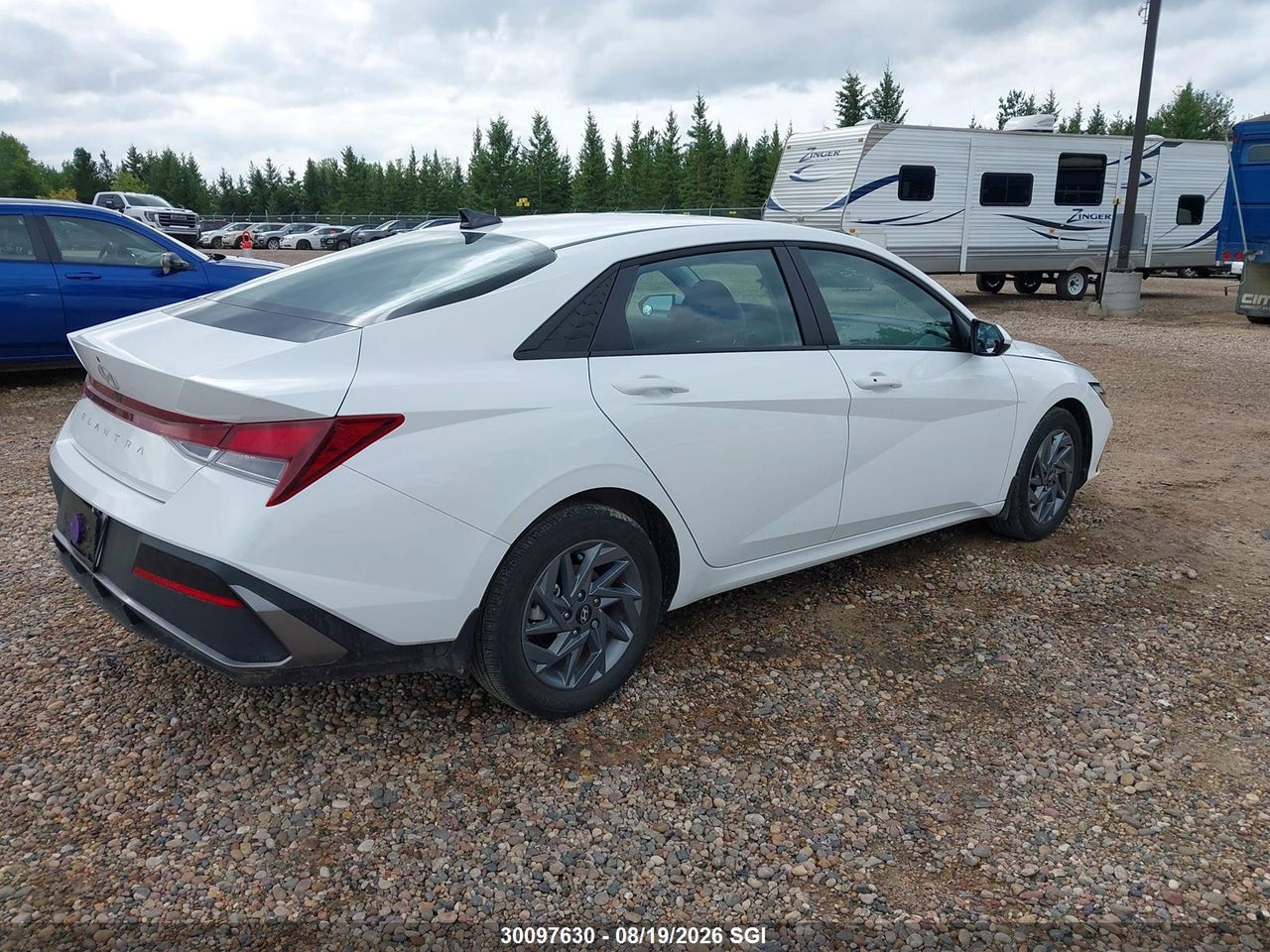 KMHLM4DG7SU001914 · 2025 HYUNDAI ELANTRA SEL SPORT · 4/16