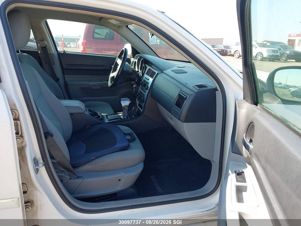 2D4FV47V77H824123 · 2007 DODGE MAGNUM SXT · 5/13