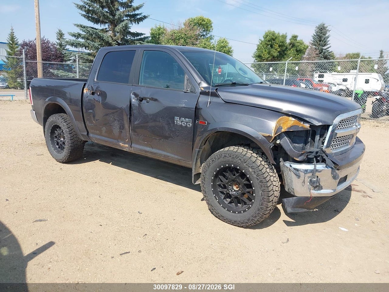 1C6RR7NM7HS880025 · 2017 RAM 1500 LARAMIE