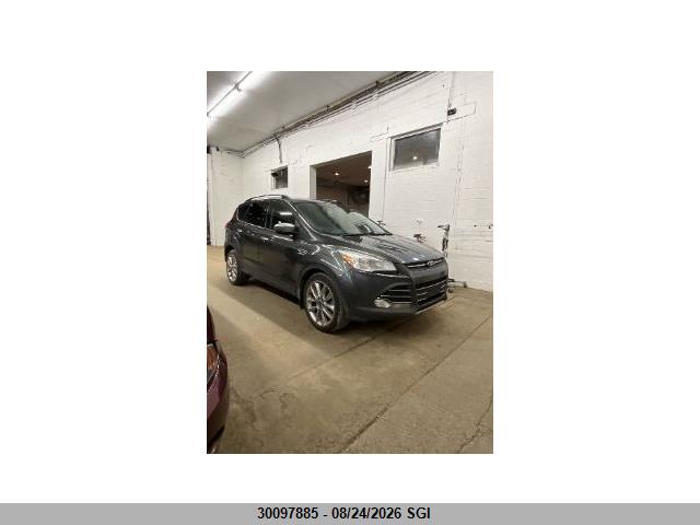 1FMCU9G98FUC50688 · 2015 FORD ESCAPE SE