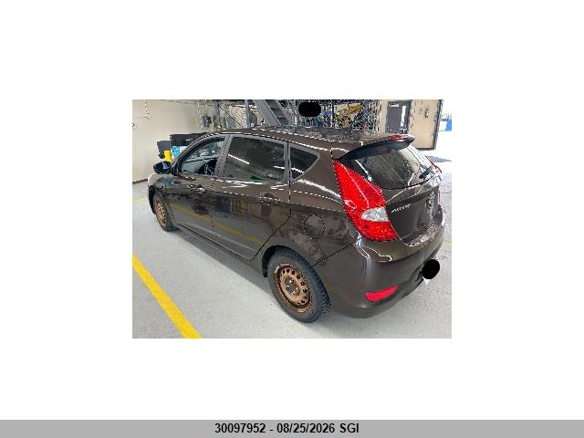 KMHCT5AE0GU261560 · 2016 HYUNDAI ACCENT SE · 3/11