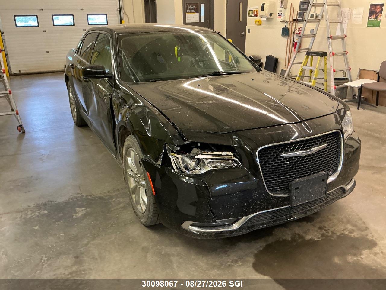 2016 CHRYSLER 300 LIMITED