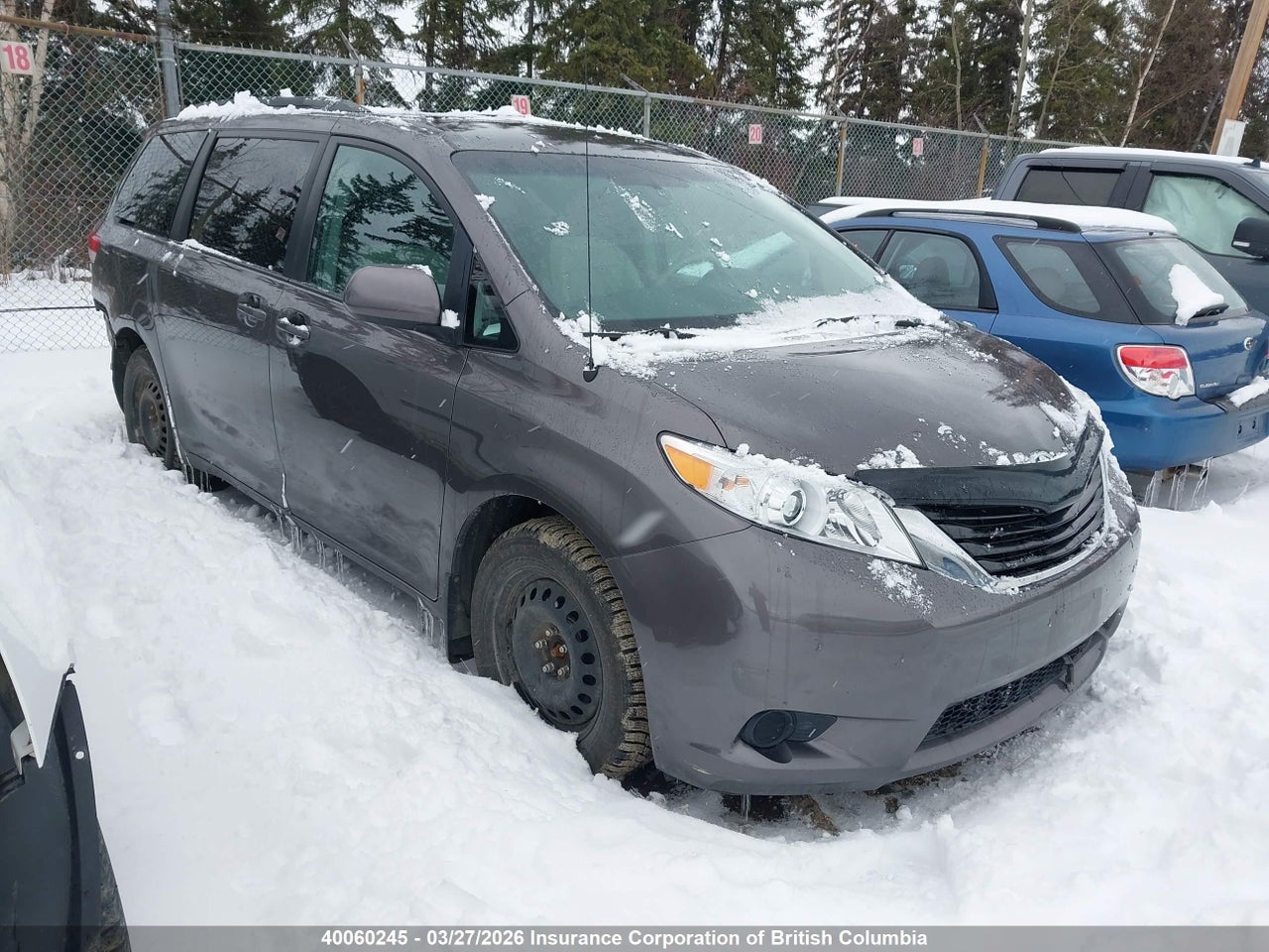 5TDKA3DC0CS012906 · 2012 TOYOTA SIENNA LE 7 PASSENGER