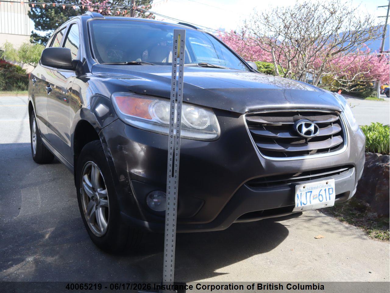 5XYZGDAG3BG091722 · 2011 HYUNDAI SANTA FE GLS