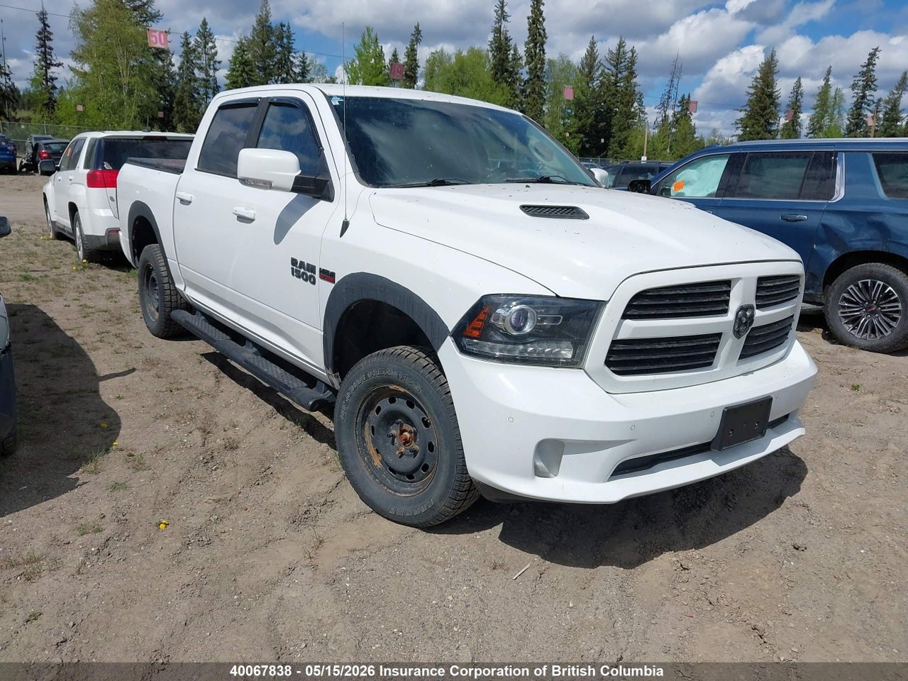 1C6RR7MT0HS716477 · 2017 RAM 1500 SPORT