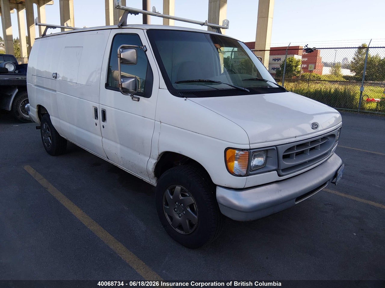 1FTPE2428WHB44249 · 1998 FORD ECONOLINE E250 VAN