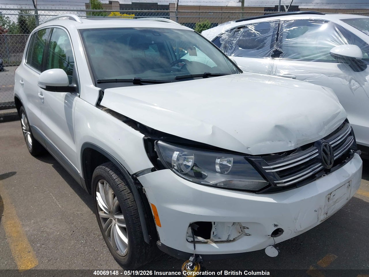 WVGJV3AX0EW566615 · 2014 VOLKSWAGEN TIGUAN S/SE/SEL/R-LINE