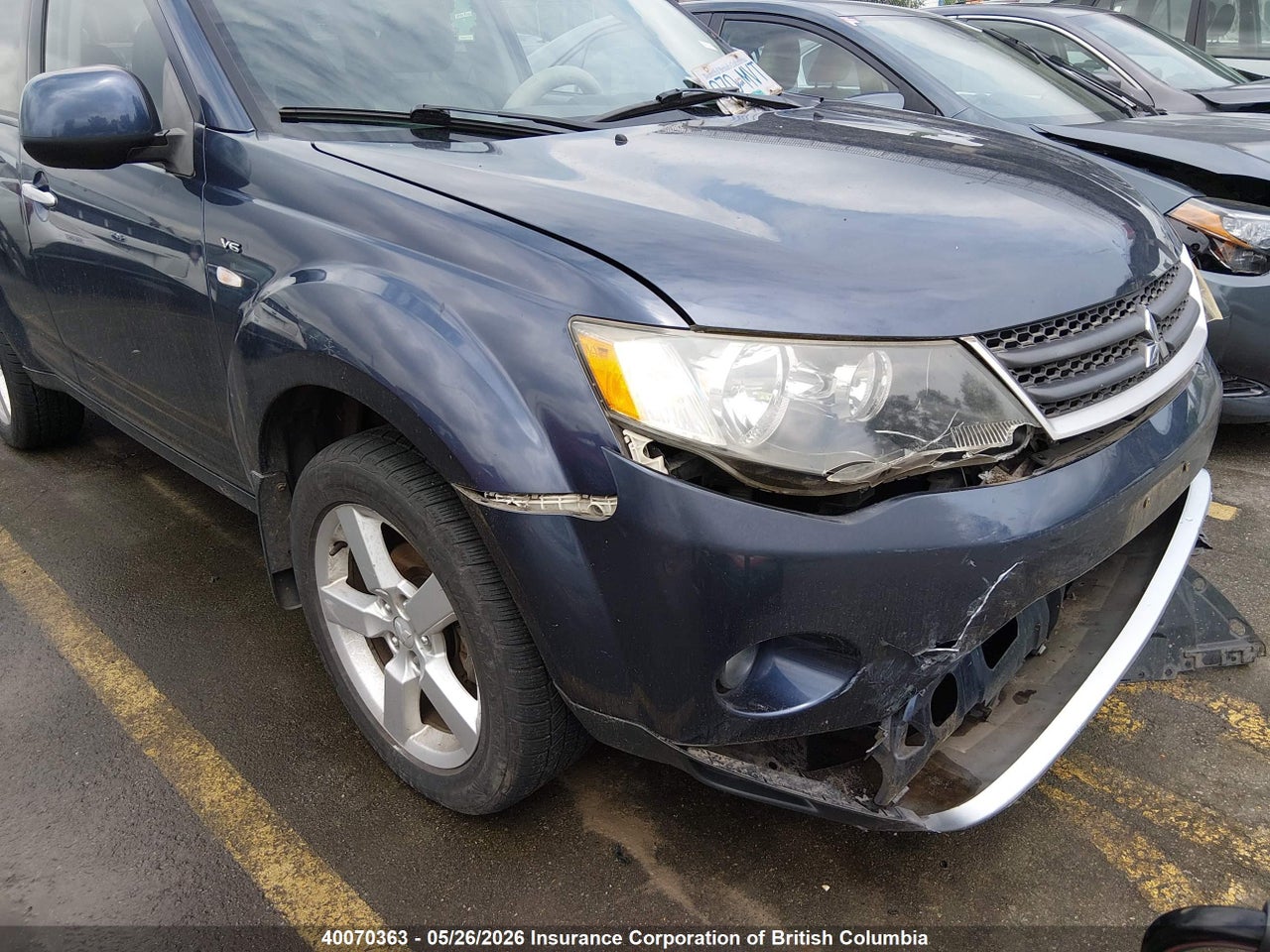 JA4MT41X88Z604361 · 2008 MITSUBISHI OUTLANDER XLS