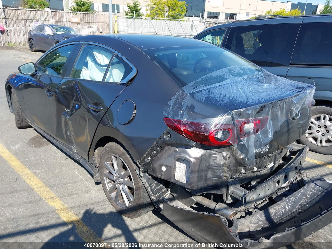 JM1BPBCM0K1121087 · 2019 MAZDA 3 PREFERRED PLUS · 3/24