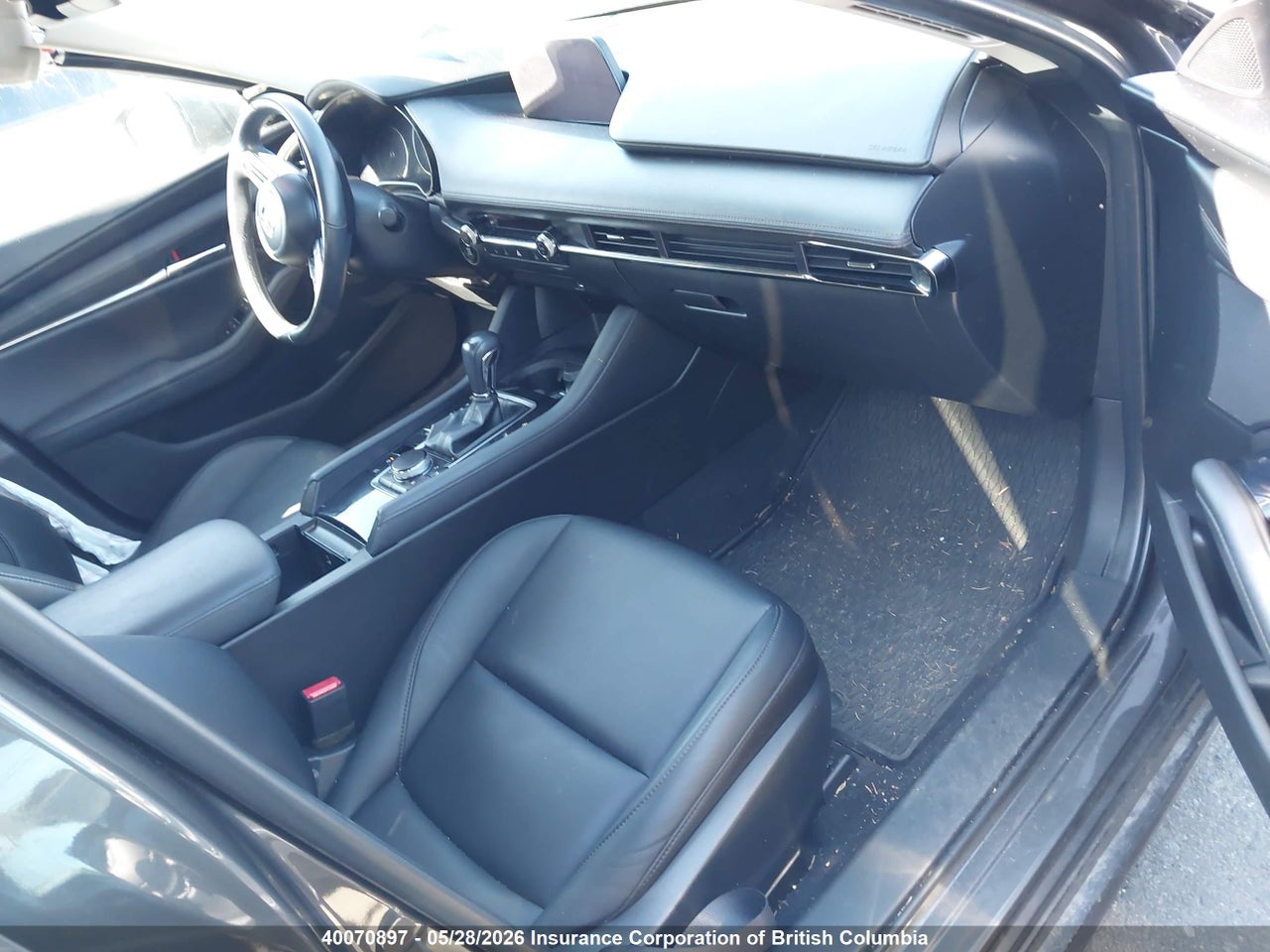 JM1BPBCM0K1121087 · 2019 MAZDA 3 PREFERRED PLUS · 5/24