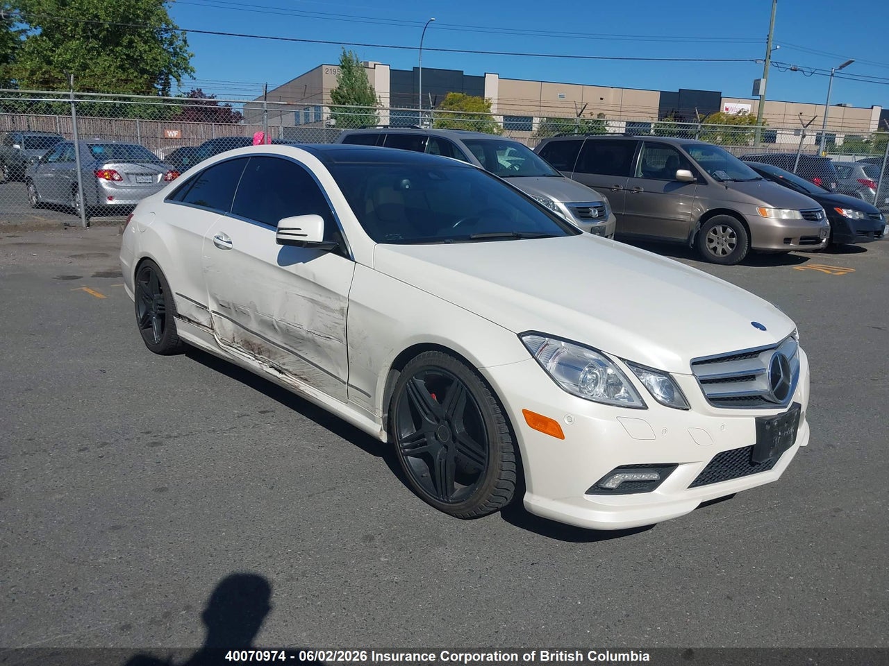 WDDKJ7CB8AF****** · 2010 MERCEDES BENZ E 550