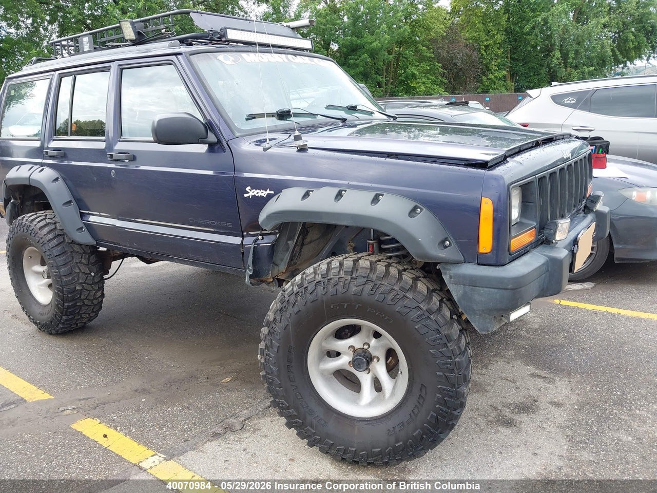 1J4FJ68S1WL239462 · 1998 JEEP CHEROKEE SPORT/CLASSIC