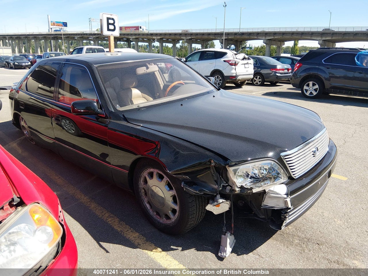 JT8BH28F3X0147976 · 1999 LEXUS LS 400