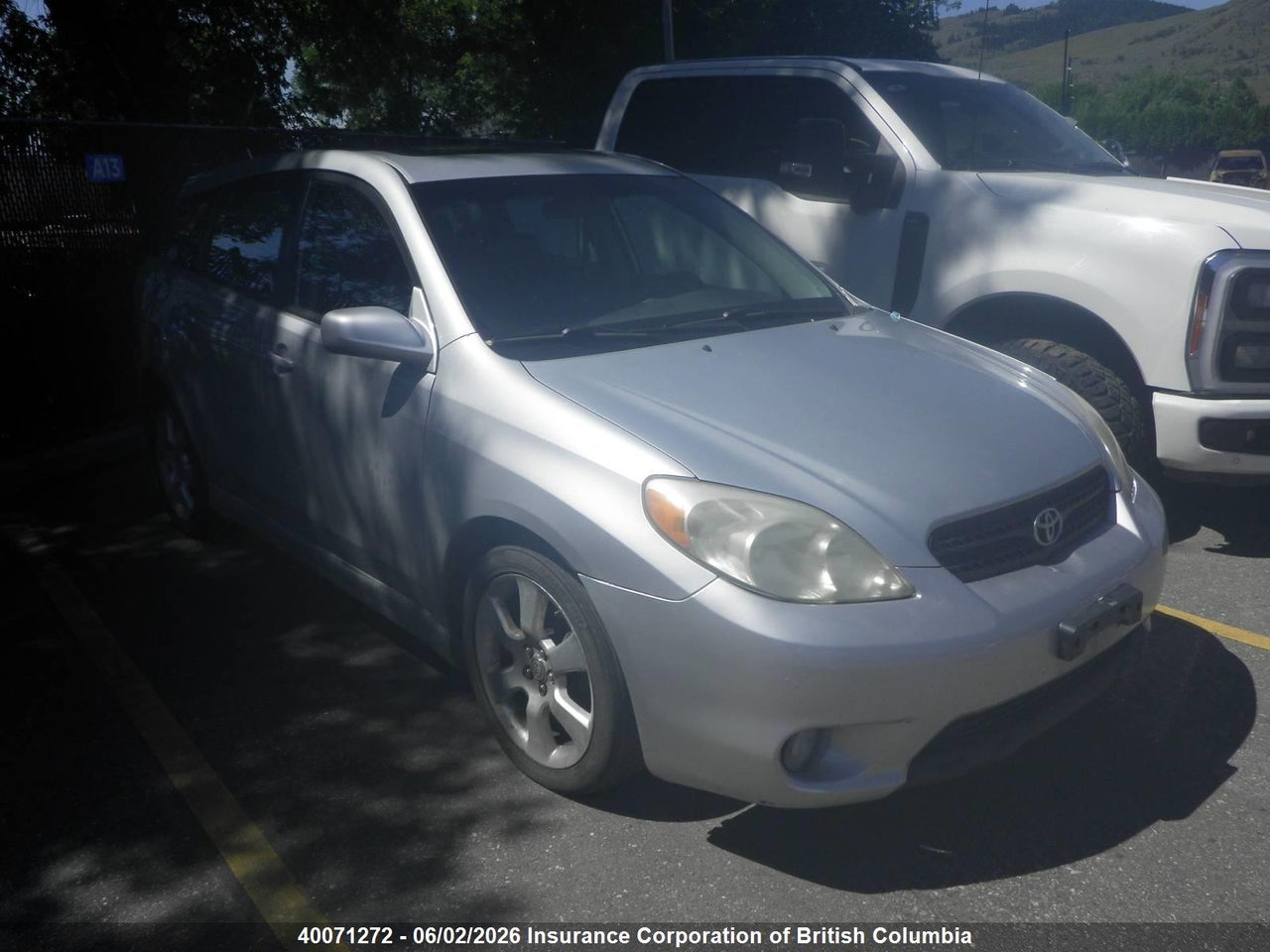 2T1KR32E35C****** · 2005 TOYOTA Matrix XR