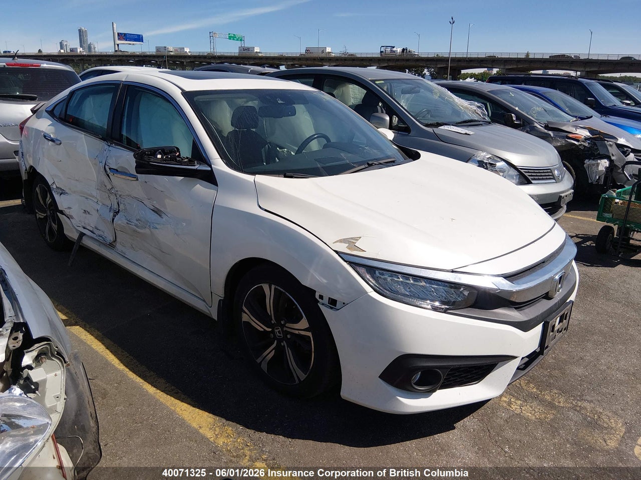 2HGFC1F93HH103225 · 2017 HONDA Civic touring