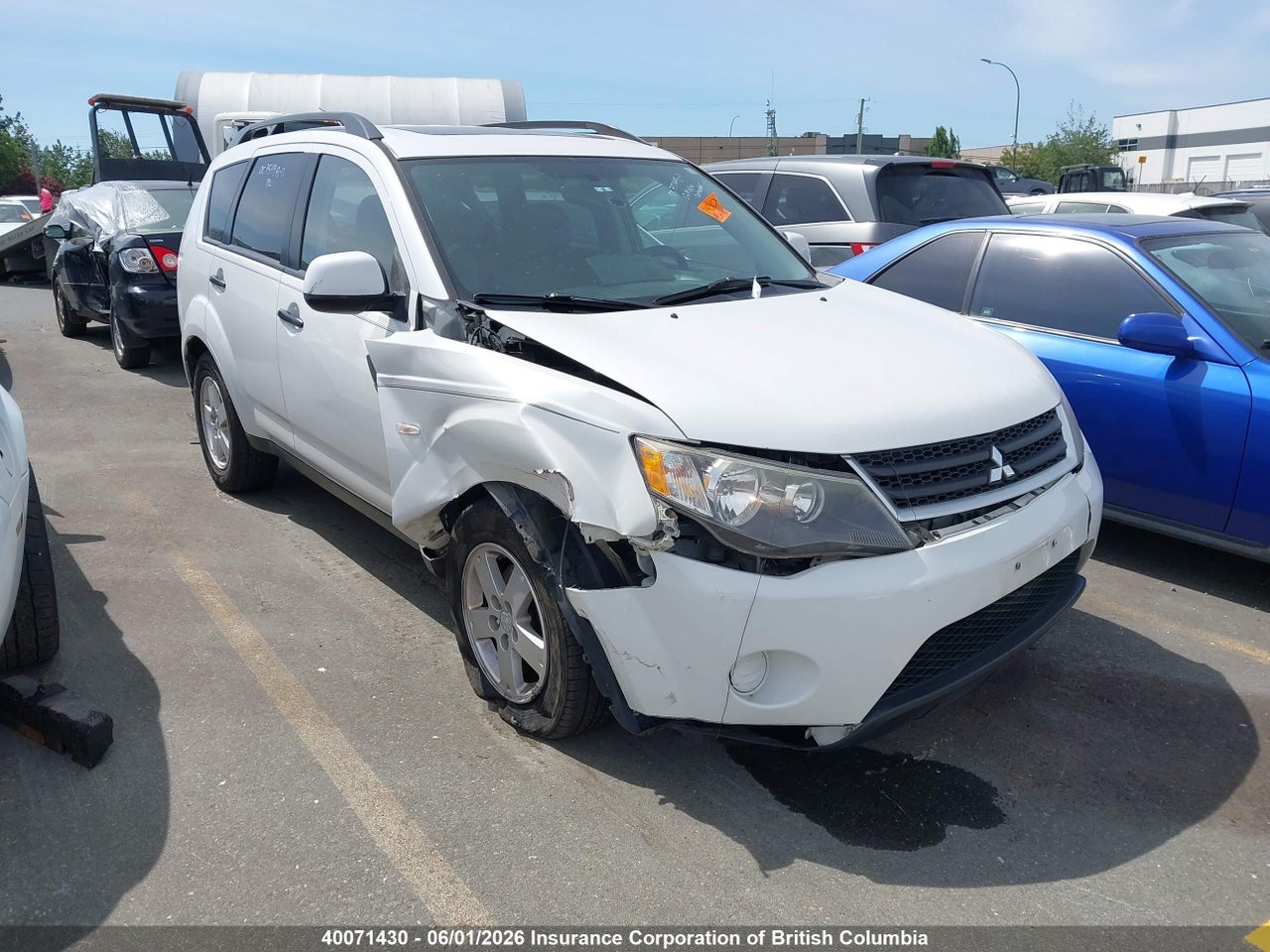 JA4MT31XX7Z602393 · 2007 MITSUBISHI OUTLANDER LS