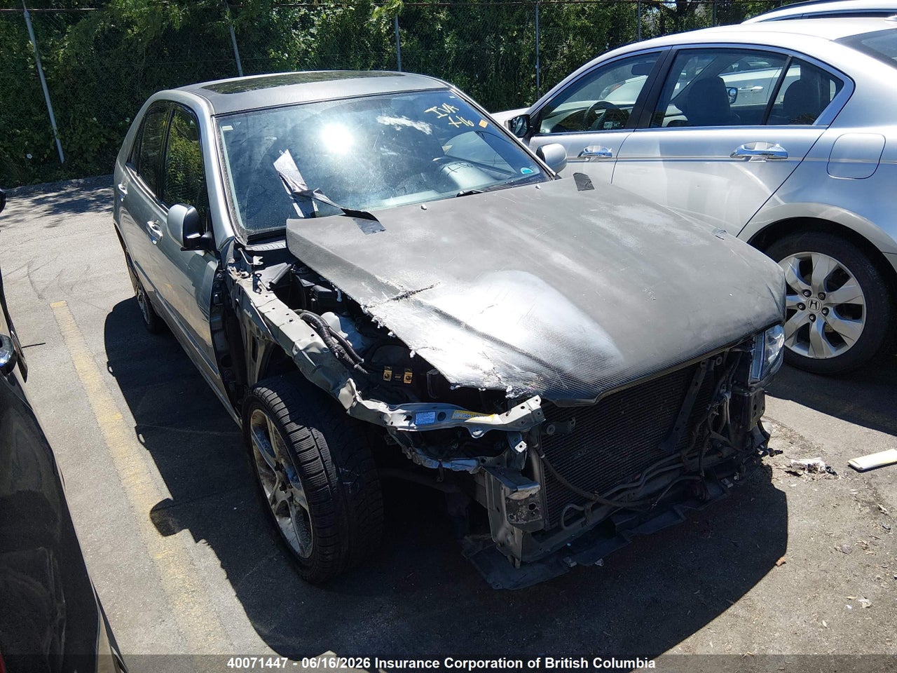 JTHBD192720057126 · 2002 LEXUS IS 300