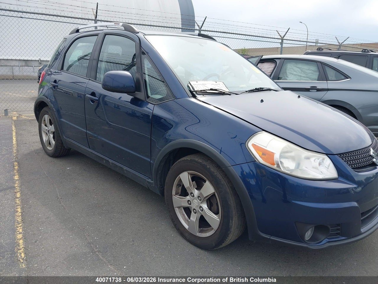 JS2YB5A75B6300306 · 2011 SUZUKI SX4 TOURING