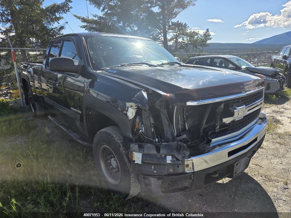 1GC5KXBG4AZ223366 · 2010 CHEVROLET SILVERADO 2500HD LT