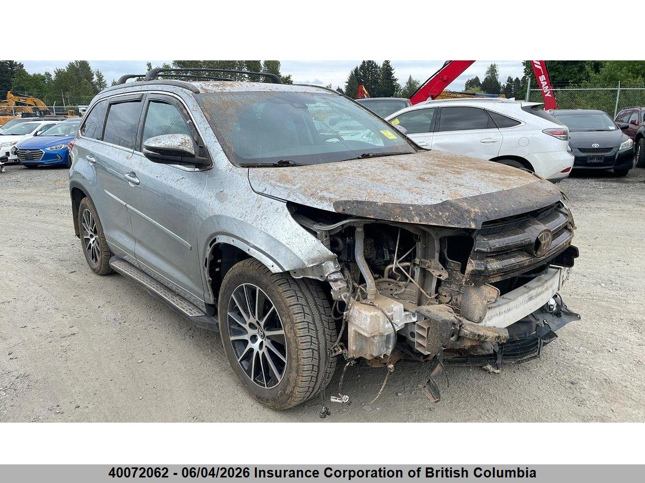 5TDJZRFH2HS374498 · 2017 TOYOTA highlander xle