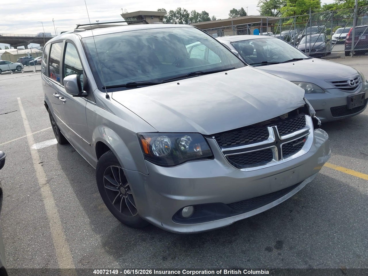 2C4RDGBG3FR660983 · 2015 DODGE GRAND CARAVAN SE/SXT