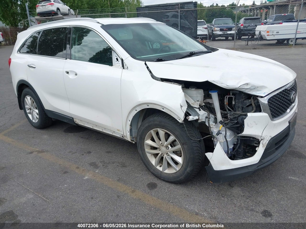 5XYPGDA18GG182639 · 2016 KIA SORENTO LX/L