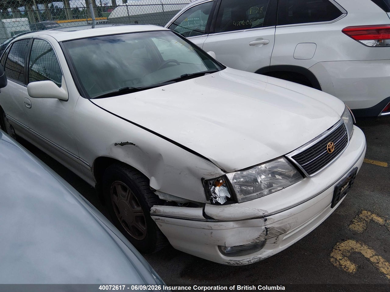 4T1BF18B2XU352353 · 1999 TOYOTA AVALON XL/XLS