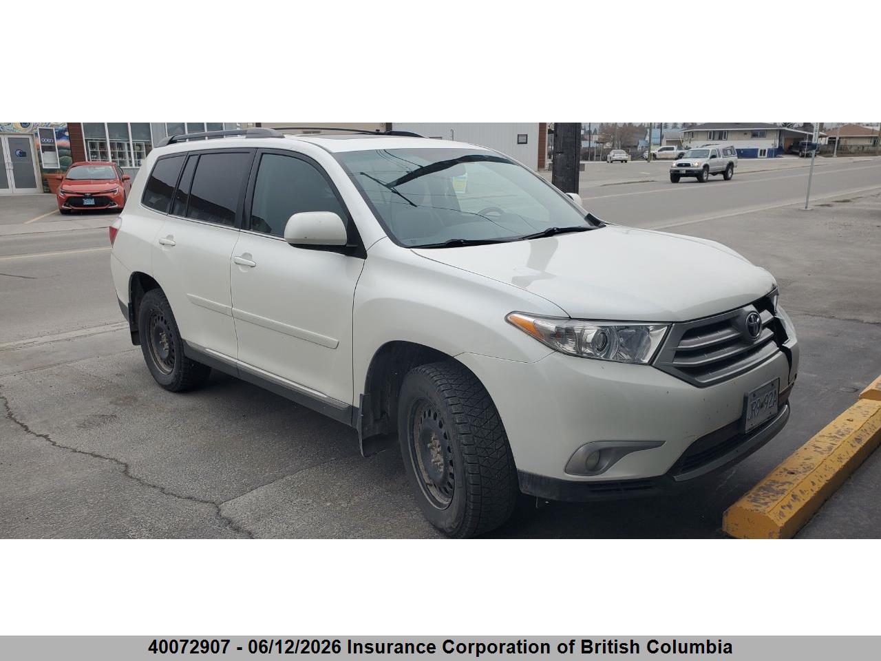 5TDBK3EH1DS196827 · 2013 TOYOTA HIGHLANDER V6
