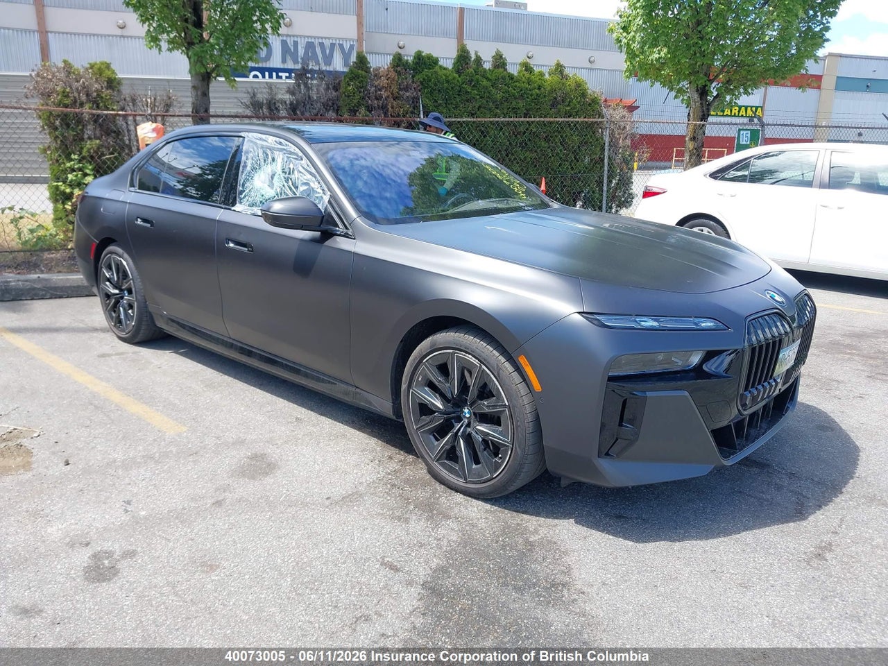 WBY53EJ02RCS12689 · 2024 BMW I7