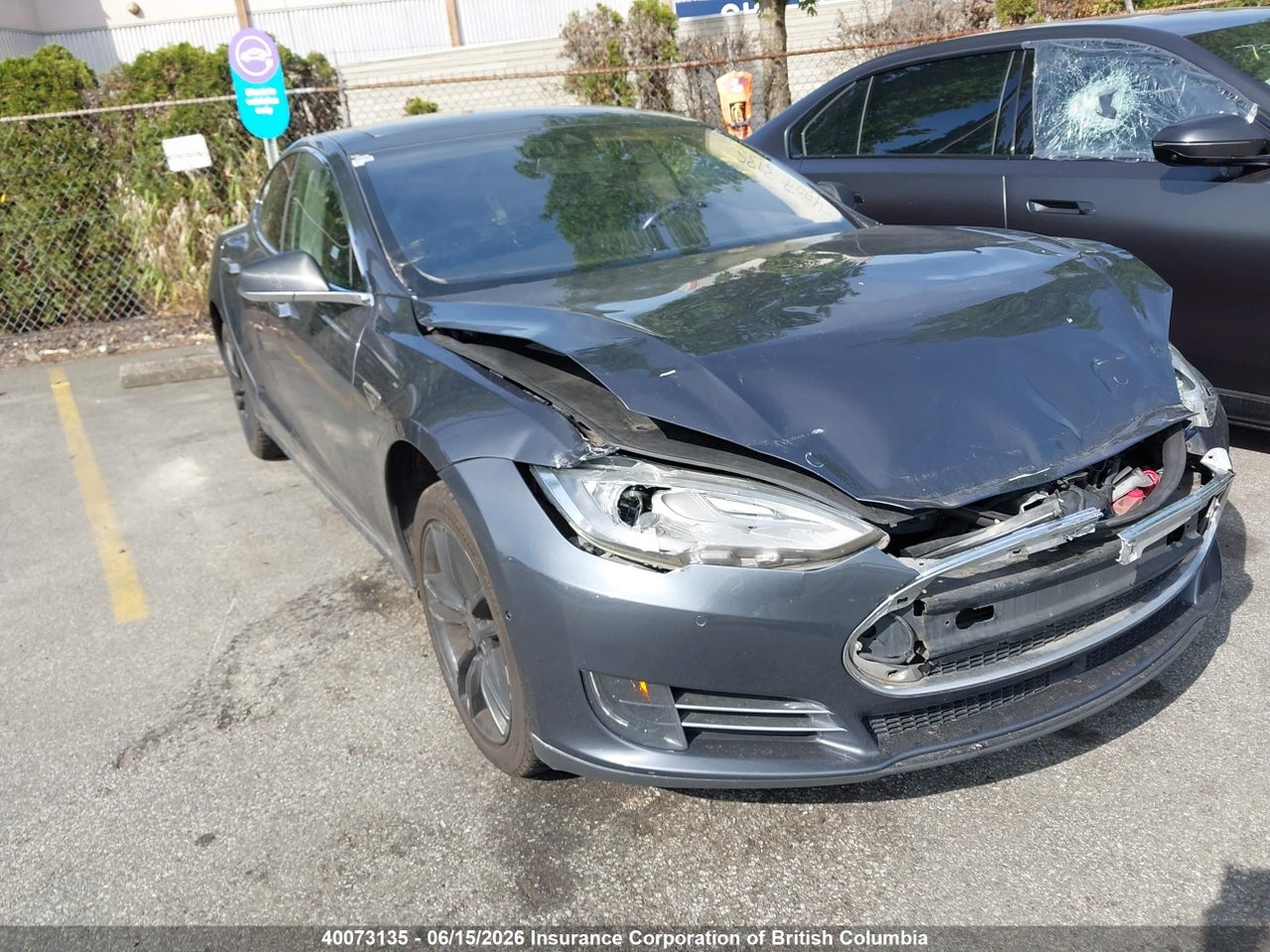 5YJSA1S1XFFP76177 · 2015 TESLA MODEL S 60/70/85