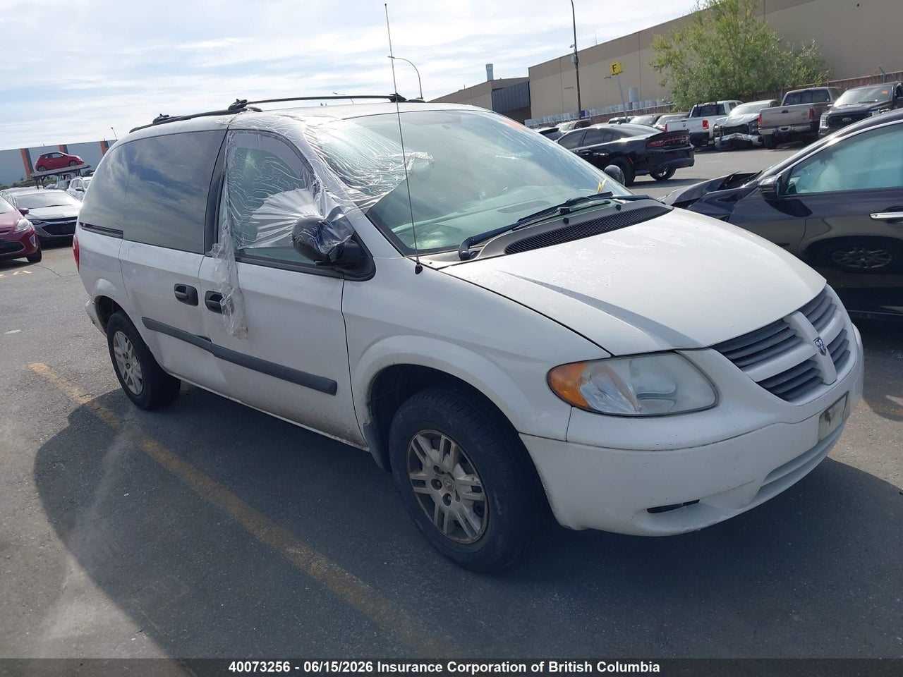 1D4GP25R65B295617 · 2005 DODGE CARAVAN SE